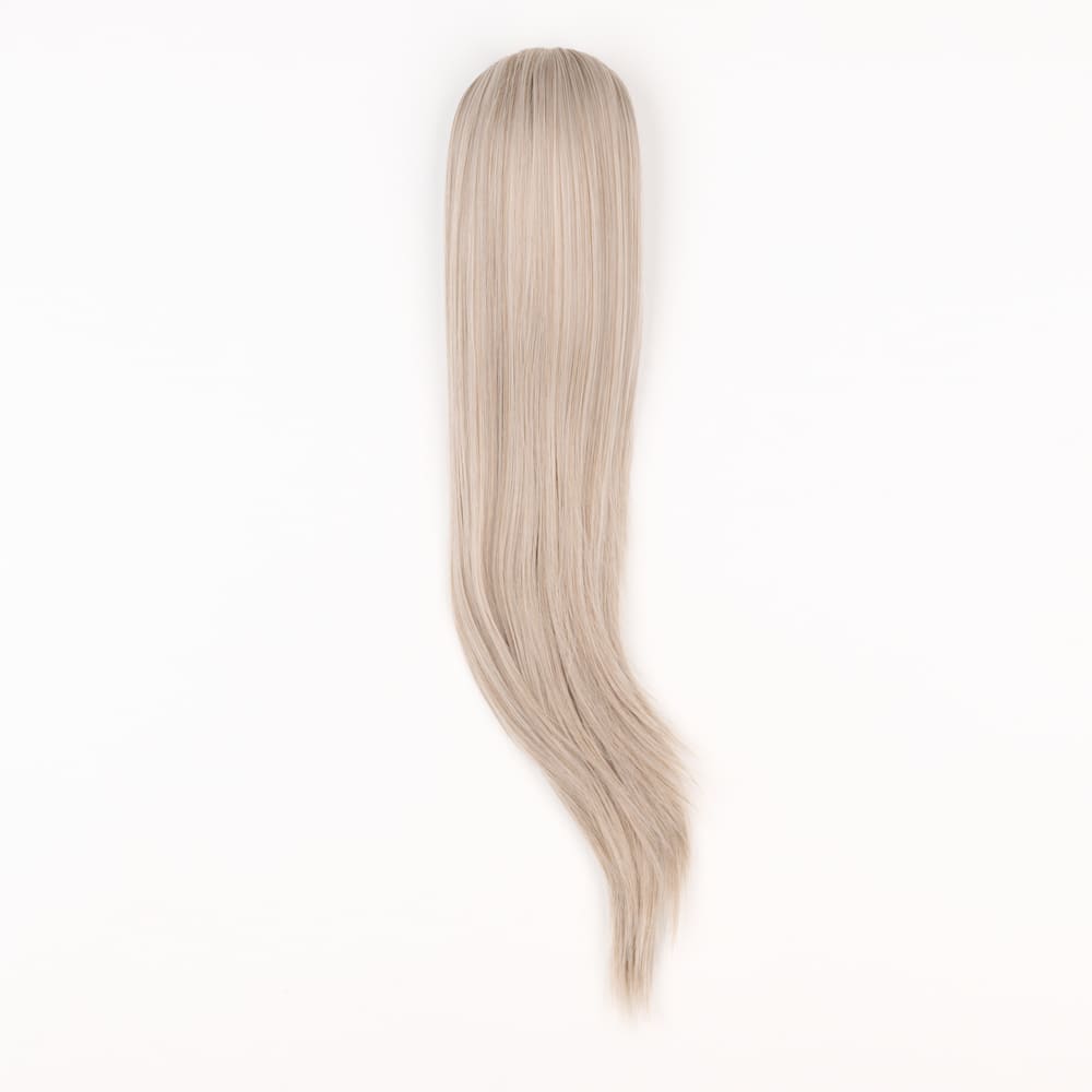 20 Inch Long Straight Claw Clip-on Ponytail in a Grey Blonde Colour