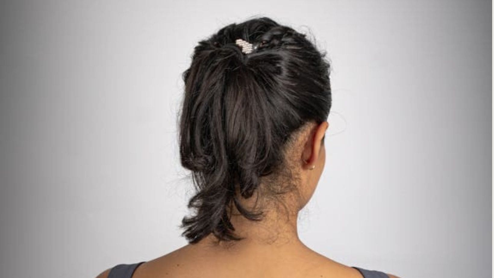Beyond Hot Flashes: Why Menopausal  Smokers Lose More Hair