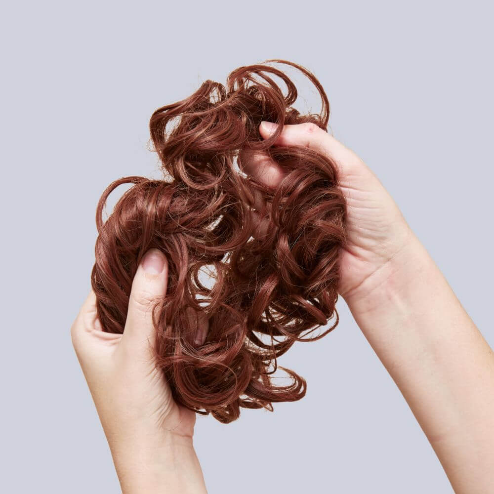 Stranded Curly Hair Messy Bun Scrunchie #10/613 Camelia