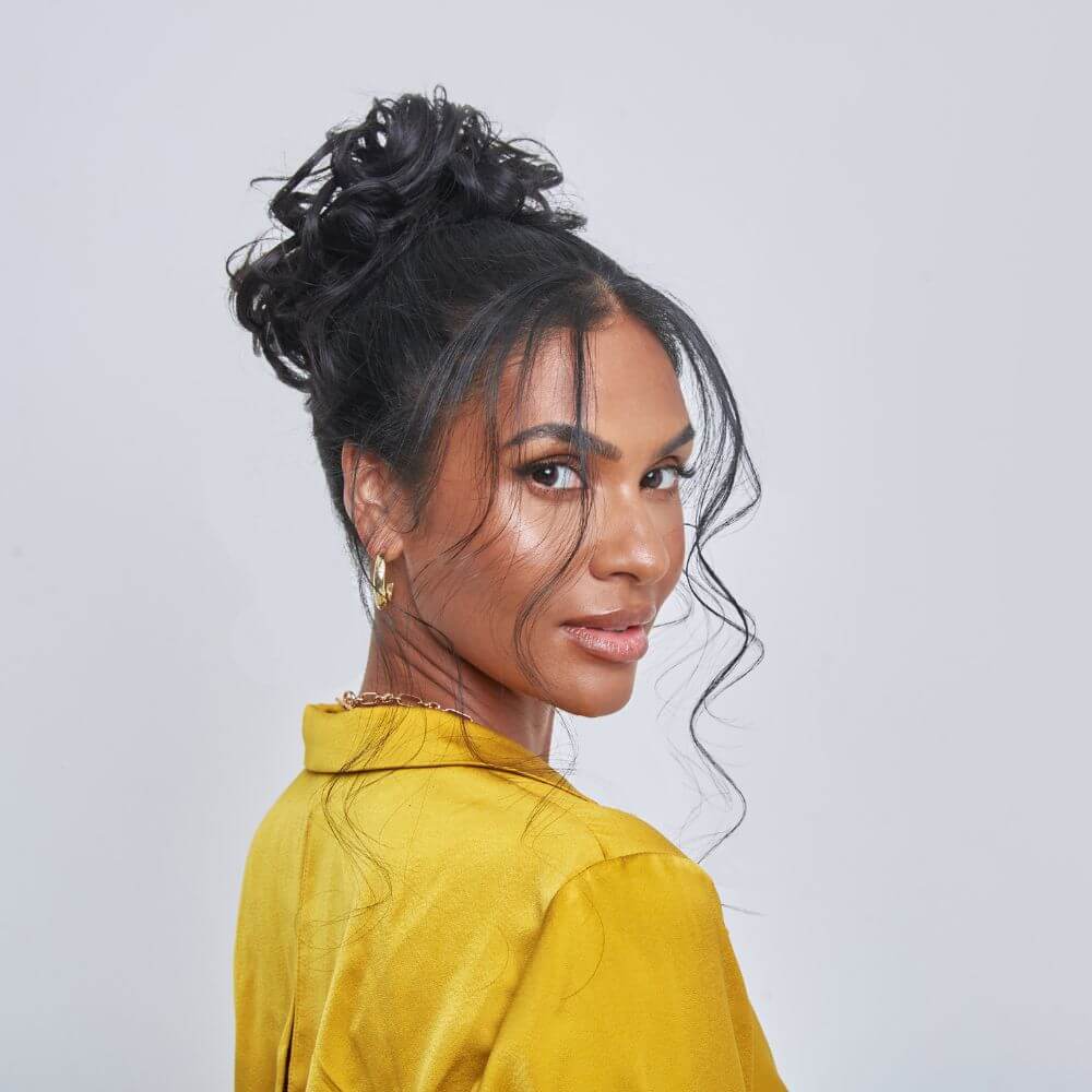 Stranded Curly Hair Messy Bun Scrunchie 5 Caramel Cosmos