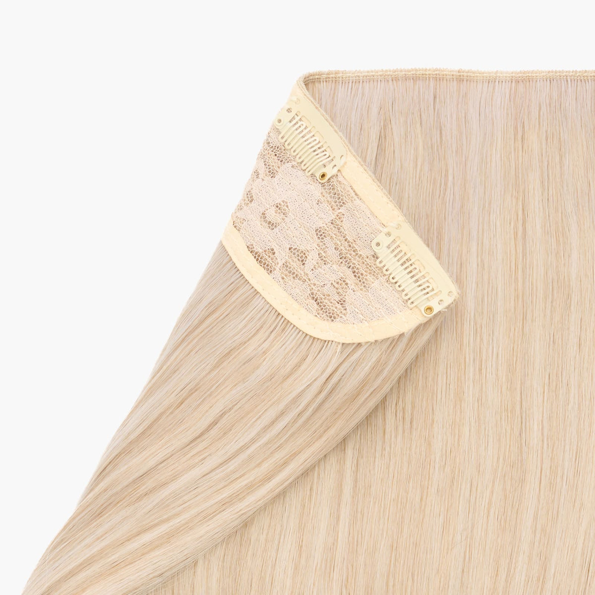 Pearl Moon shade – Stranded One Piece Flicky Clip-in Hair Extension