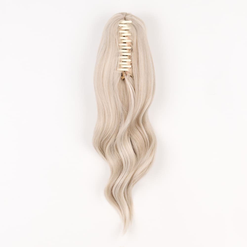 Stranded Medium Wand Wave Clip-in Ponytail #112/600 Luna Sky